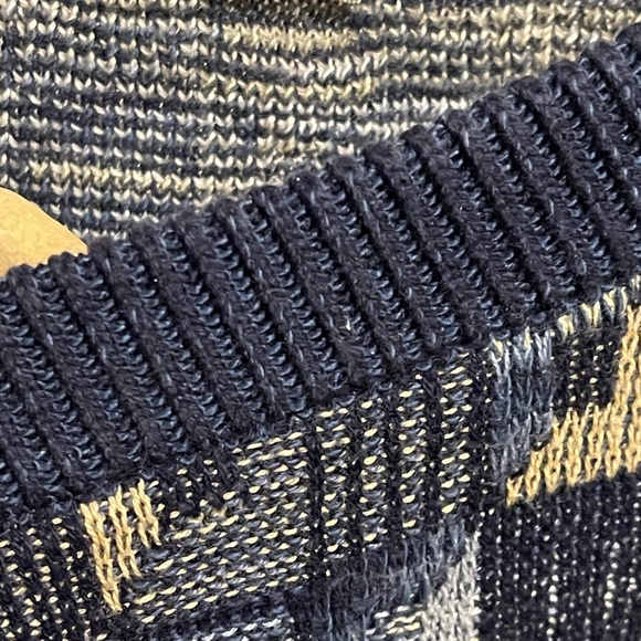 Vintage Tricots St Raphael Crewneck Sweater Size XL UNISEX Union Made ILGWU - Picture 8 of 8